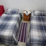 kitnet Maysa em Benfica RJ